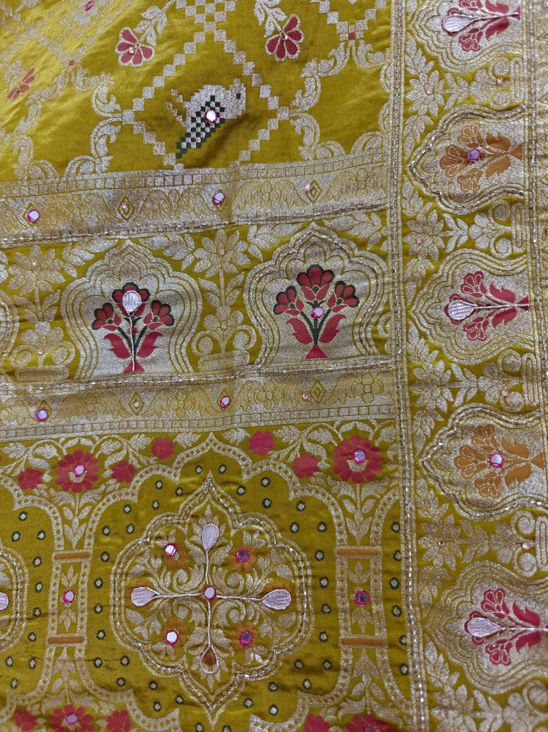 Parrot Green Bandhani Silk Saree