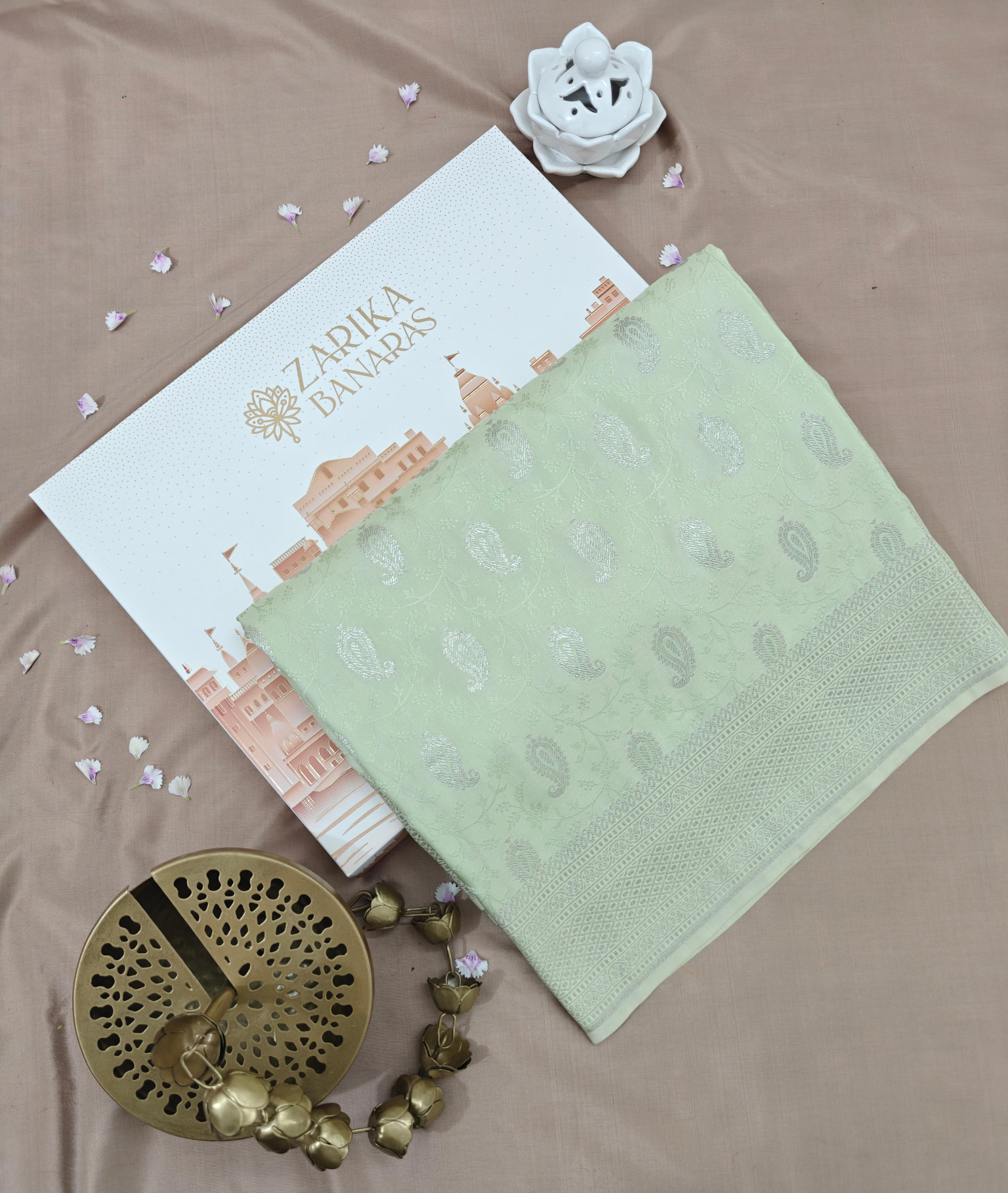 Pastel Light Green silk Saree with Tanchoi Work