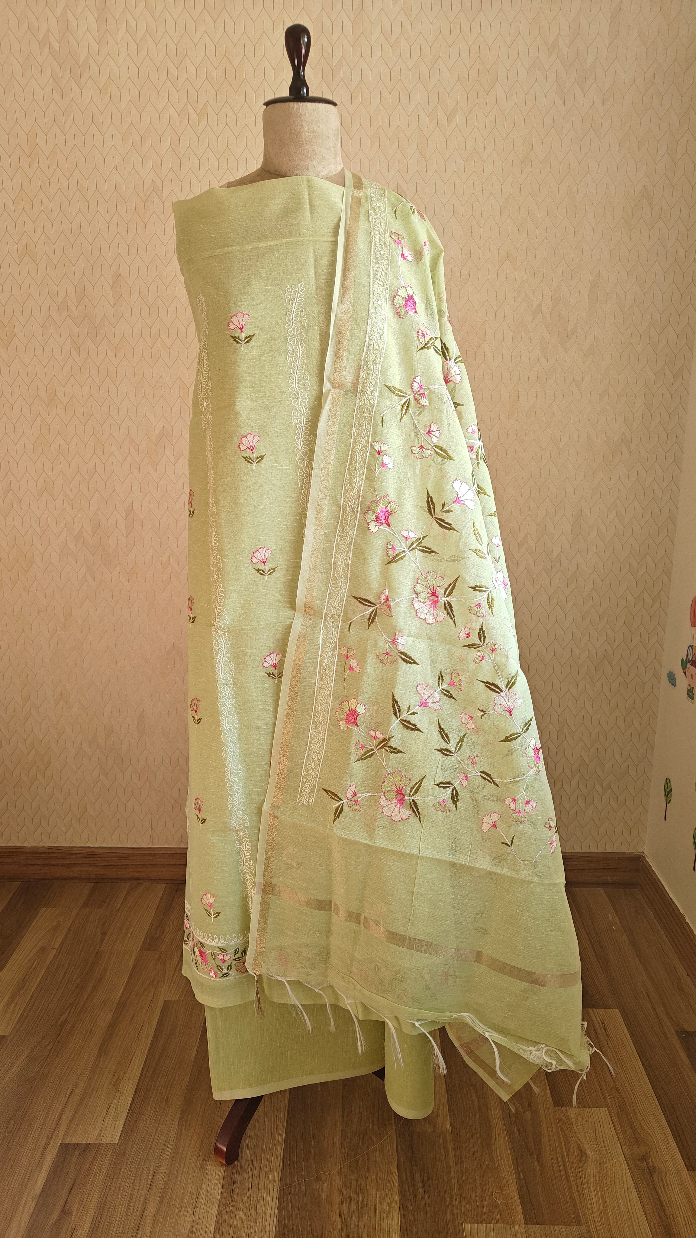 Parrot Linen Suit with All-Over Thread Embroidery