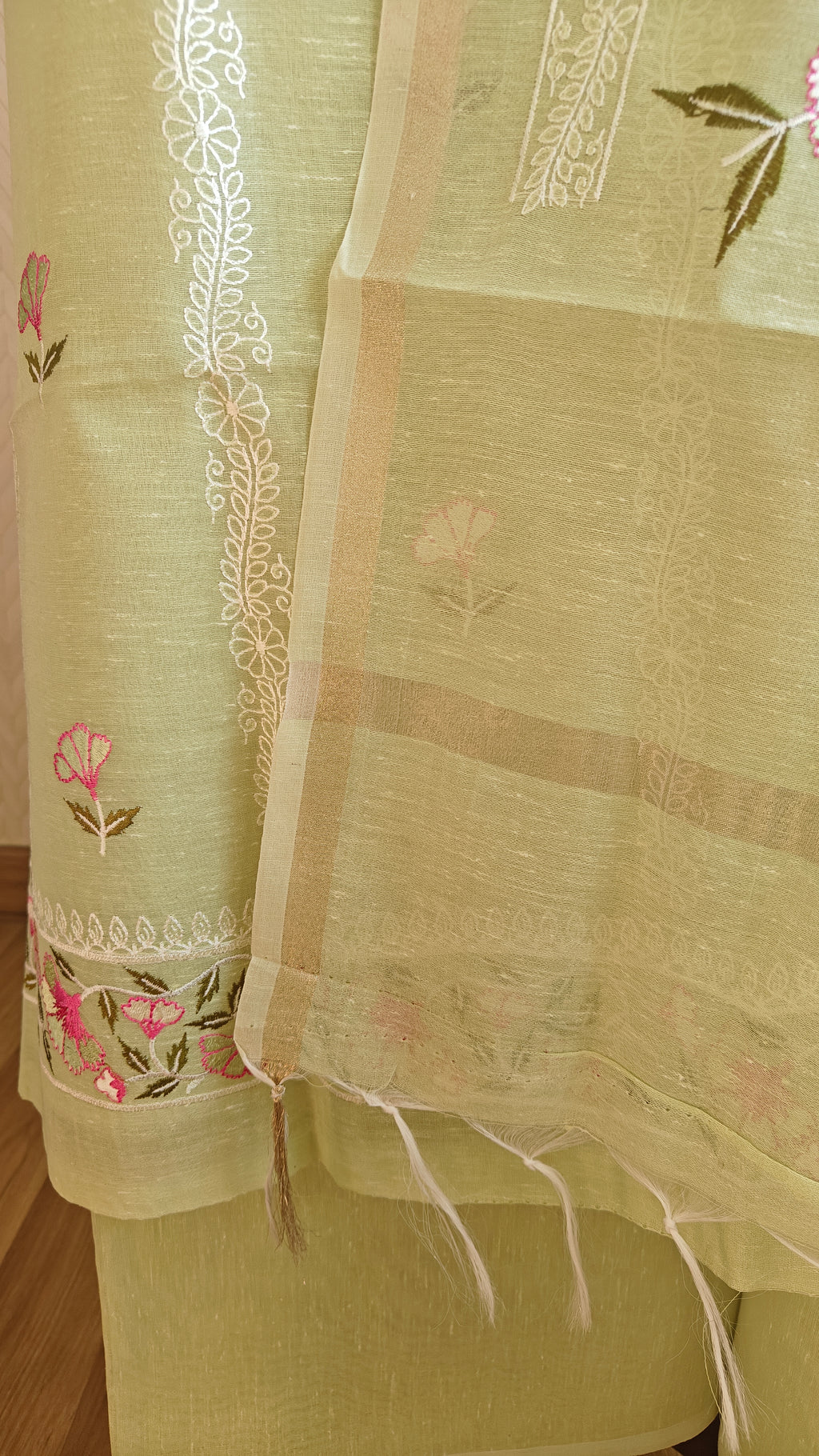 Parrot Linen Suit with All-Over Thread Embroidery
