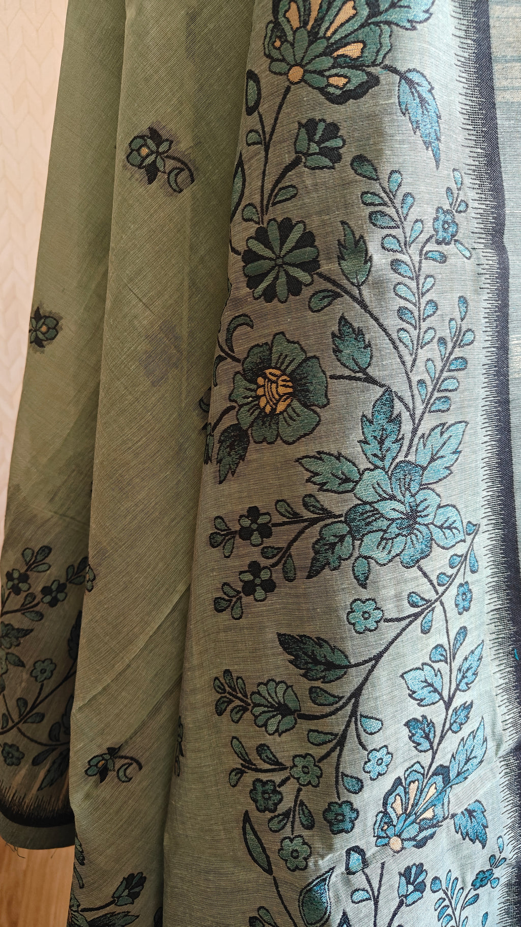 Sea Green Jamdani 3-Piece Suit with Thread Woven Floral Work