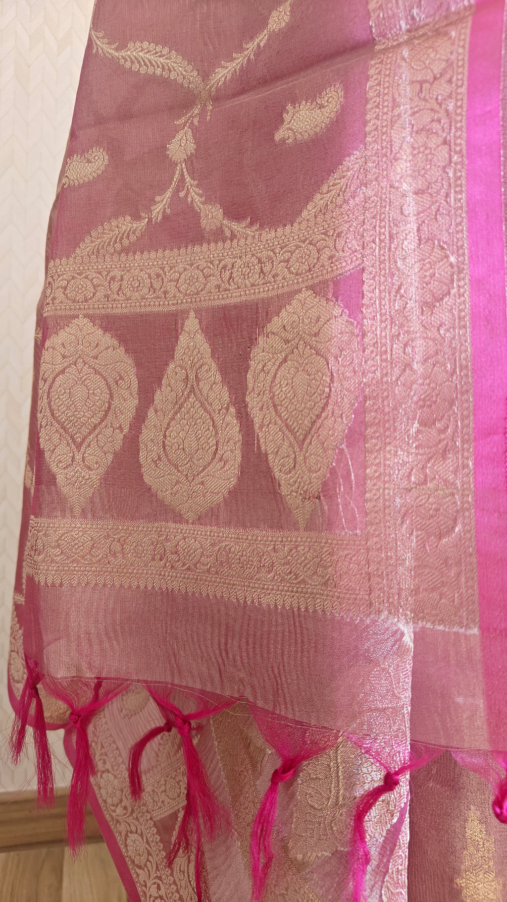 Elegant Pink Tissue Silk Suit with Crushed Tissue Dupatta