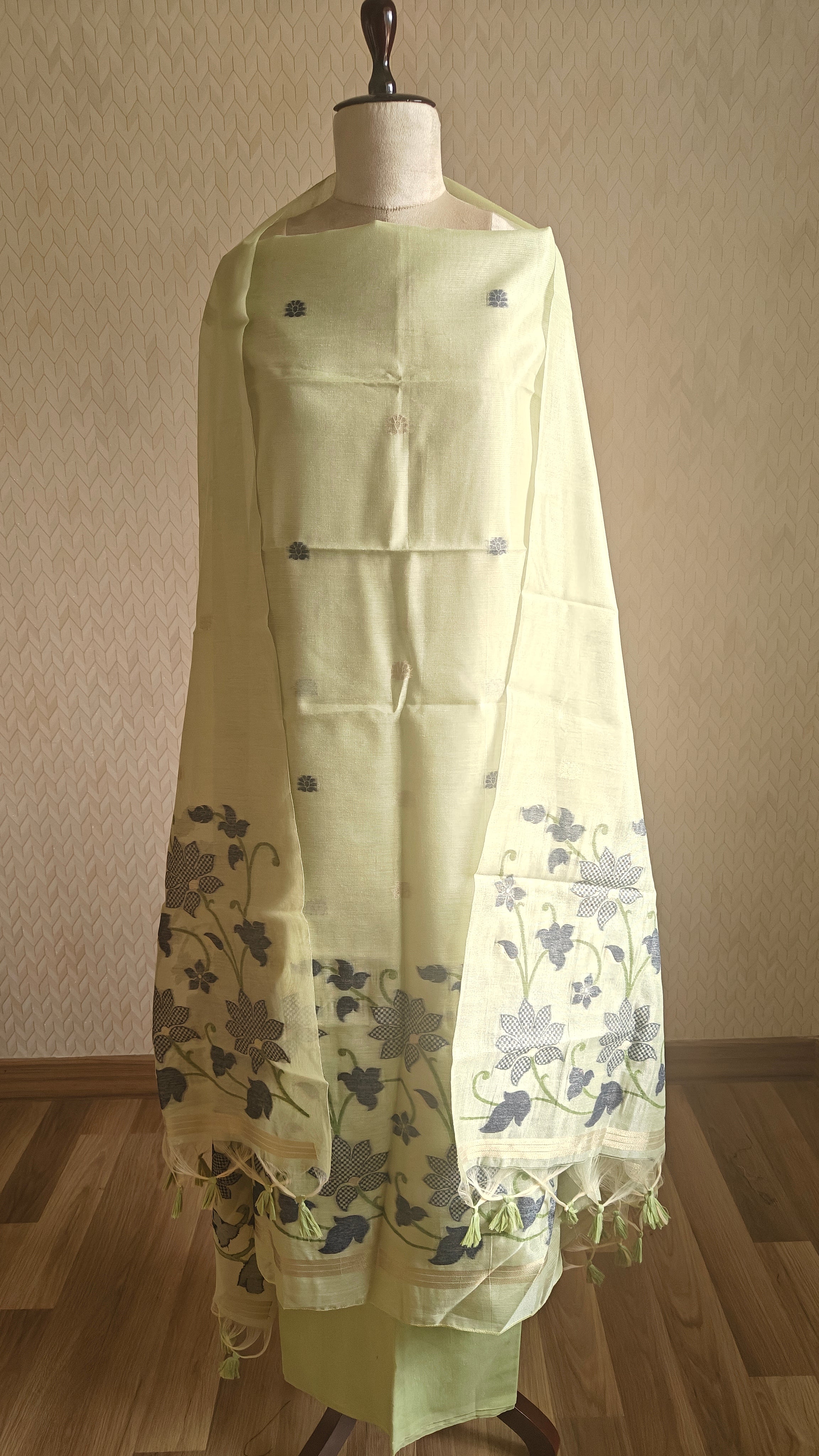 Premium Parrot Green Tissue 3-Piece Suit – Elegant Party Wear