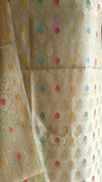 Mulmul cotton White Small booti suit