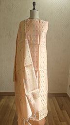 Mulmul Cotton Peach Booti suit