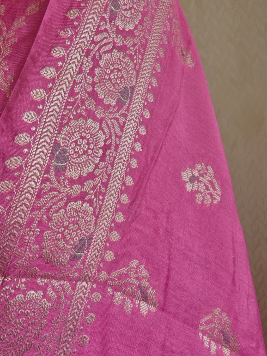 Soft Pink Mulmul Jaal overall Cotton 3-Piece Suit Set