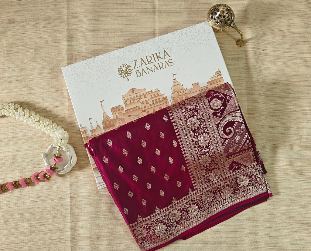 Magenta Pink Silk Saree with Delicate Booti Work