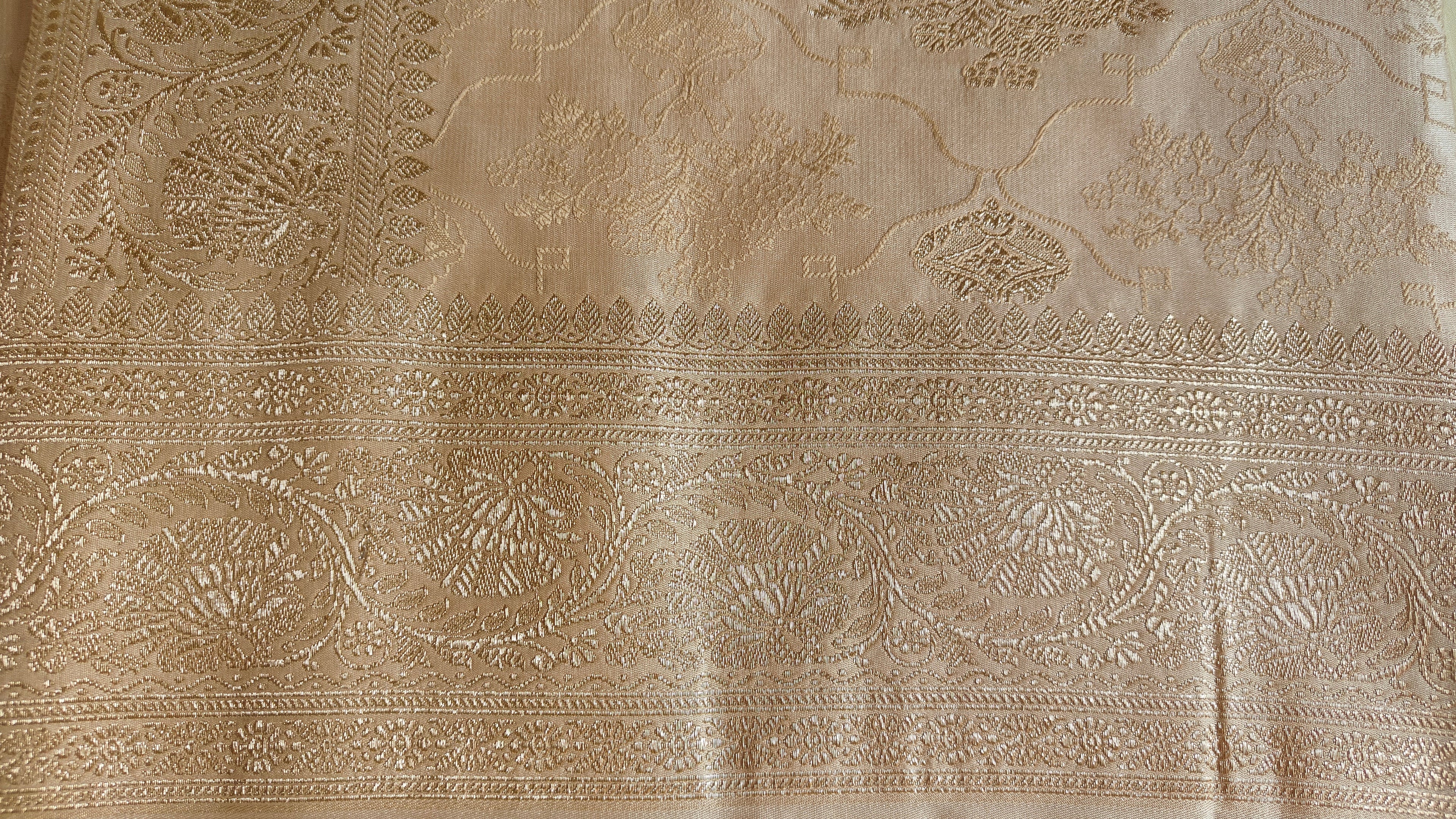 Golden Tanchoi saree