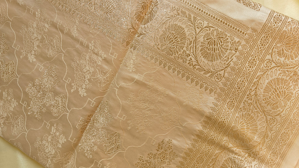 Golden Tanchoi saree