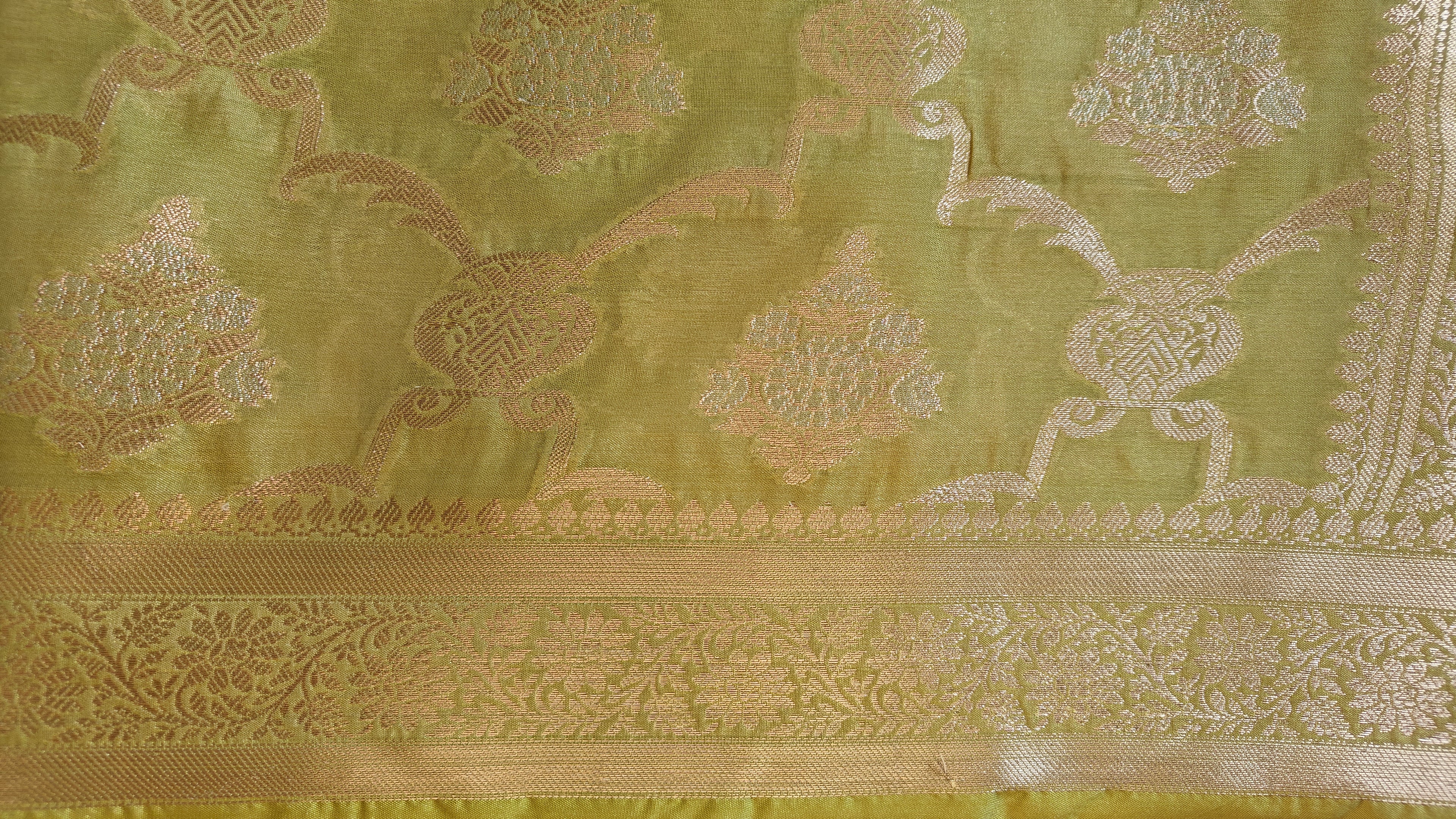 Parrot yellow Banarasi Silk saree with All-Over Jaal Zari