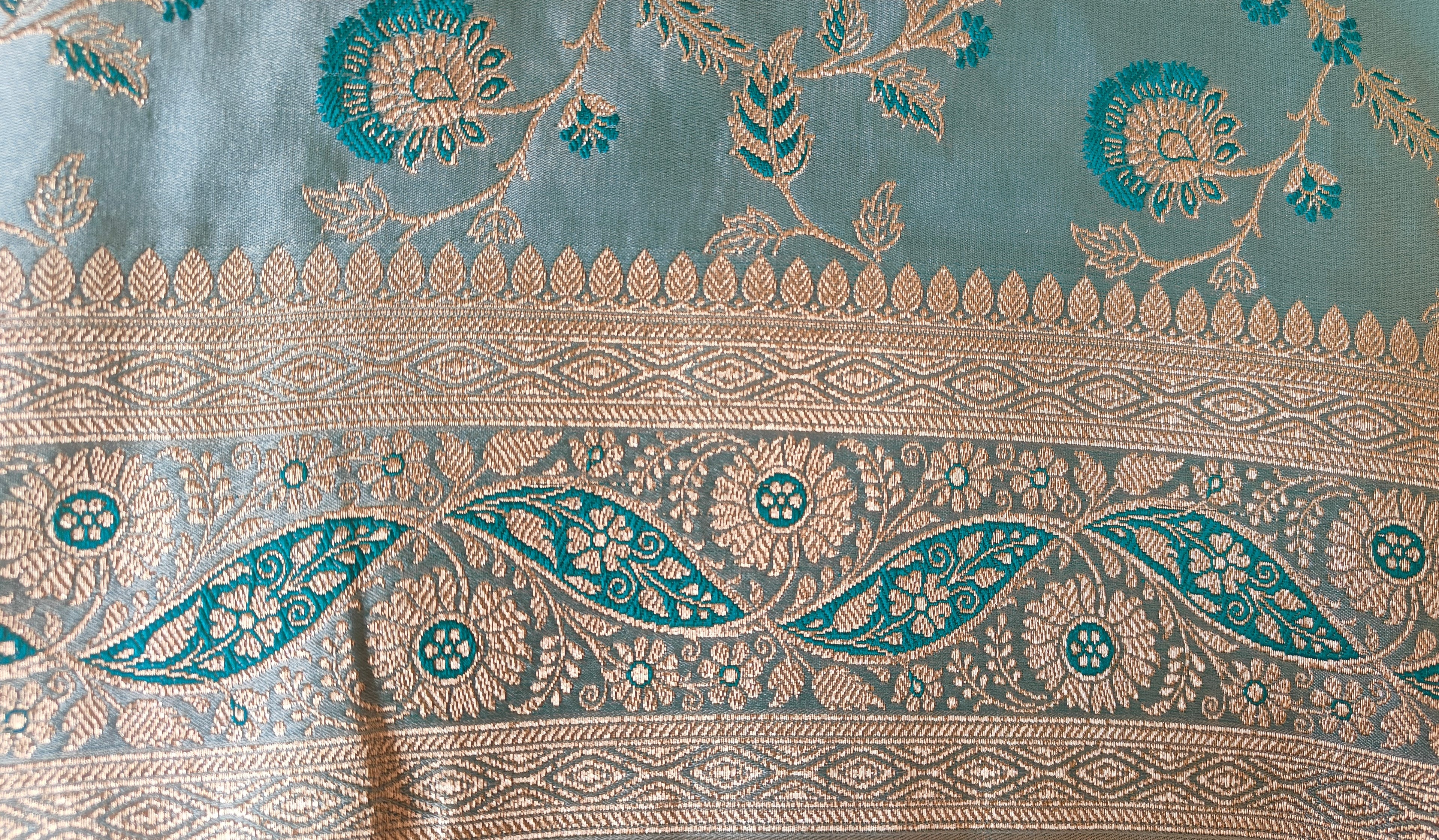 Light Ferozi silk Saree with Dark Ferozi Floral Jaal