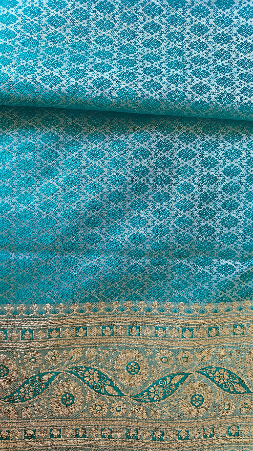 Light Ferozi silk Saree with Dark Ferozi Floral Jaal