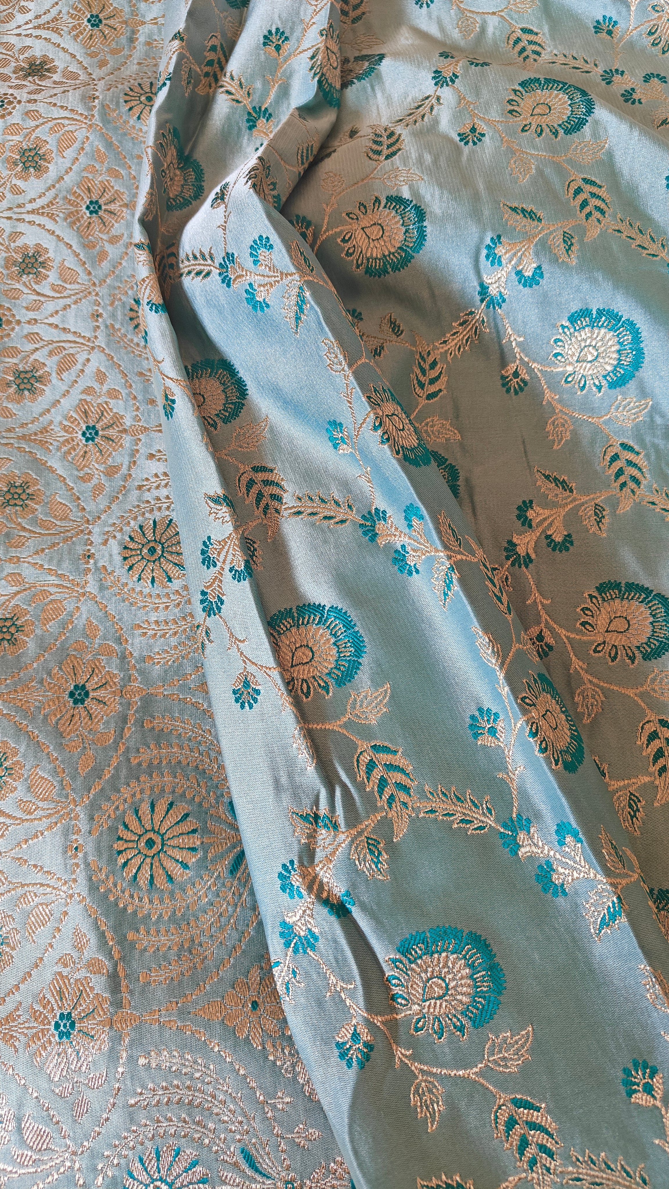 Light Ferozi silk Saree with Dark Ferozi Floral Jaal