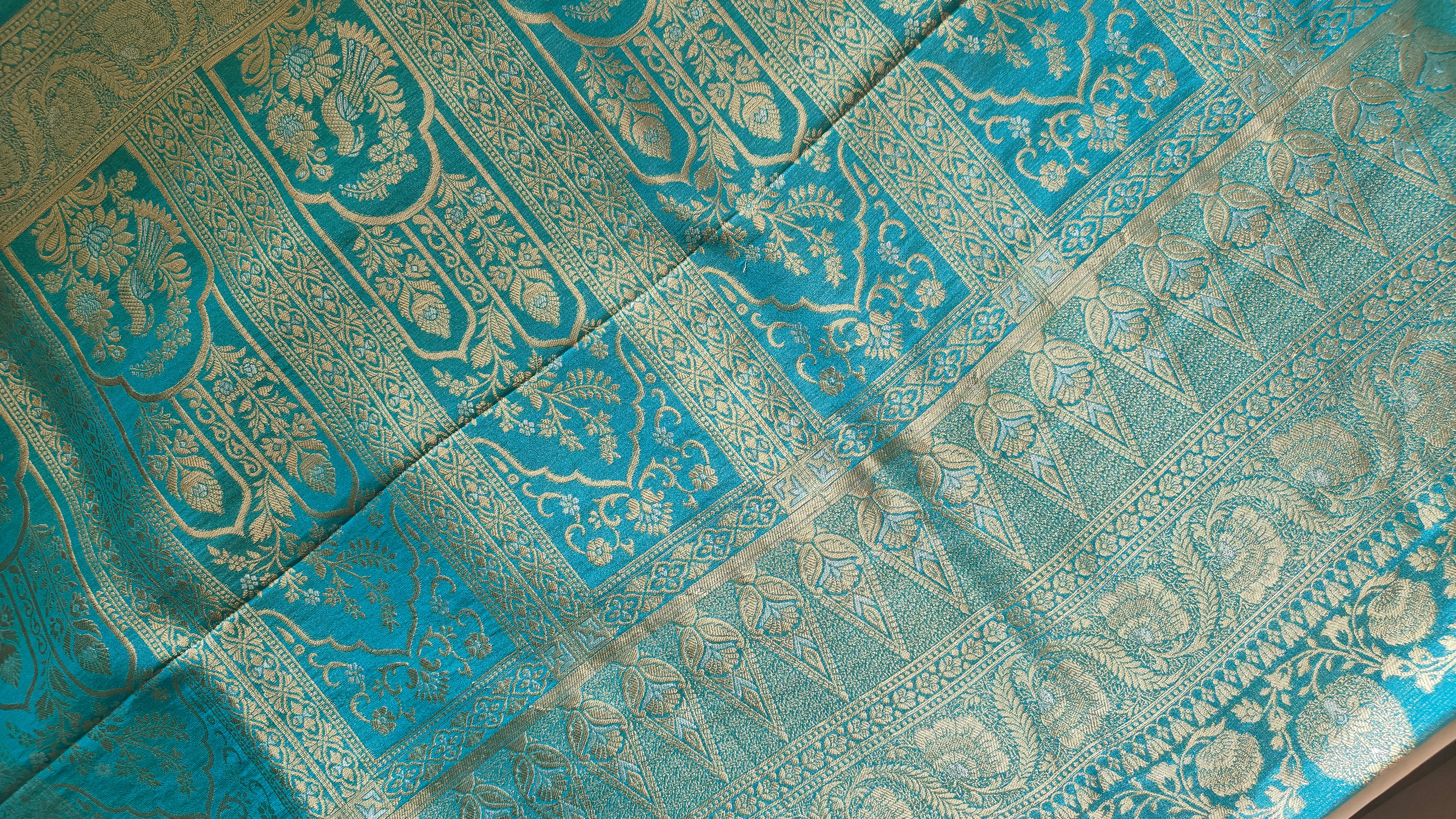 Elegant Aqua Blue Shimmer Tissue Saree