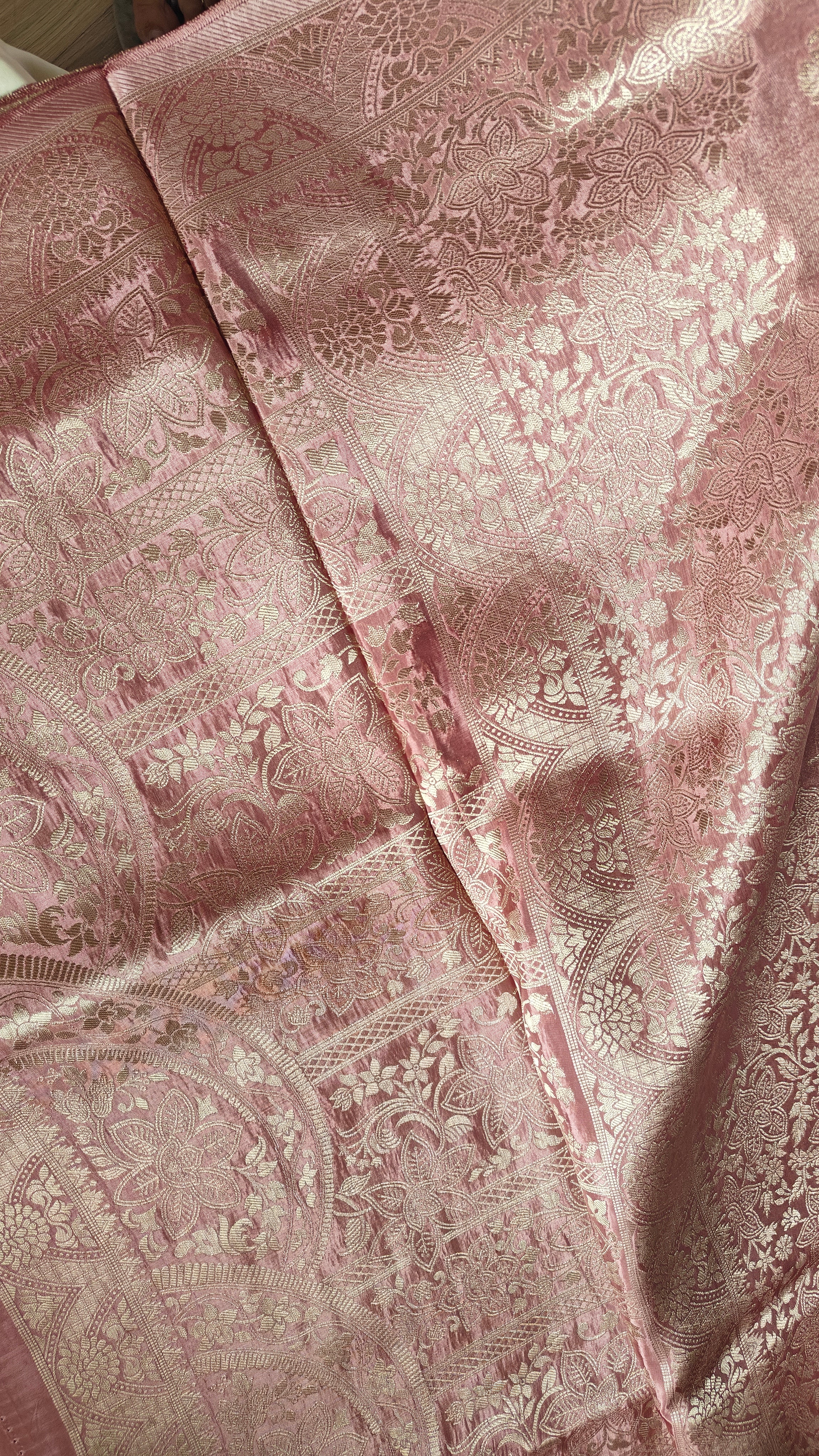 Designer Onion Pink Butter Crepe Saree