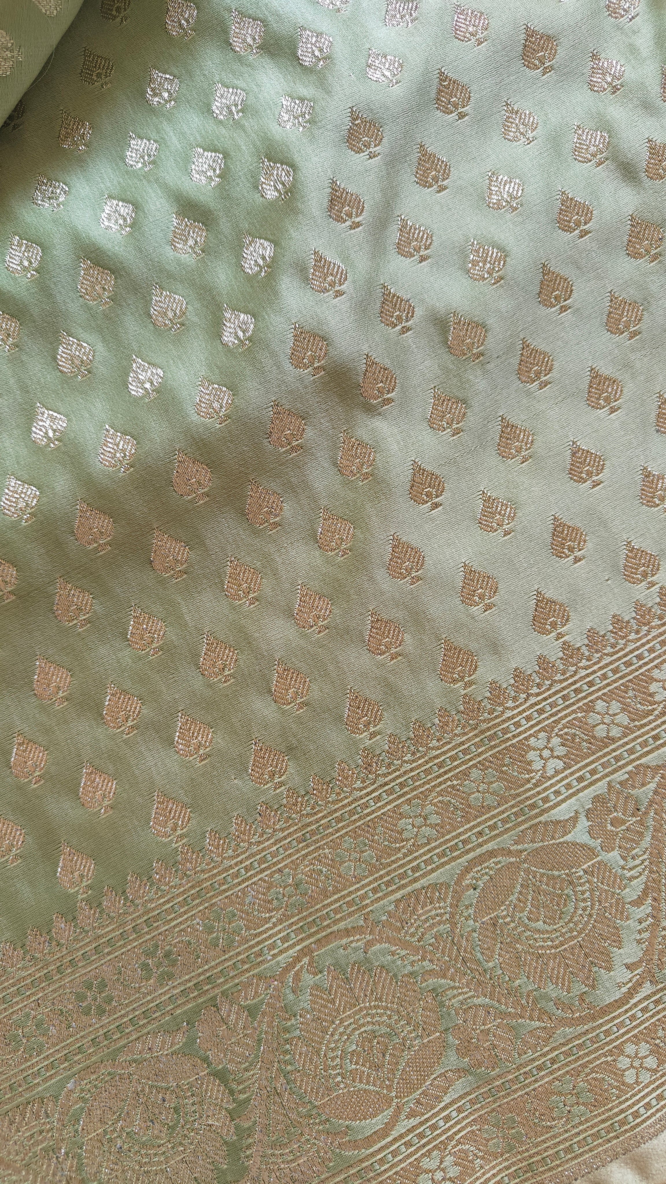 Pastel Green Saree with silver Zari Booti Work