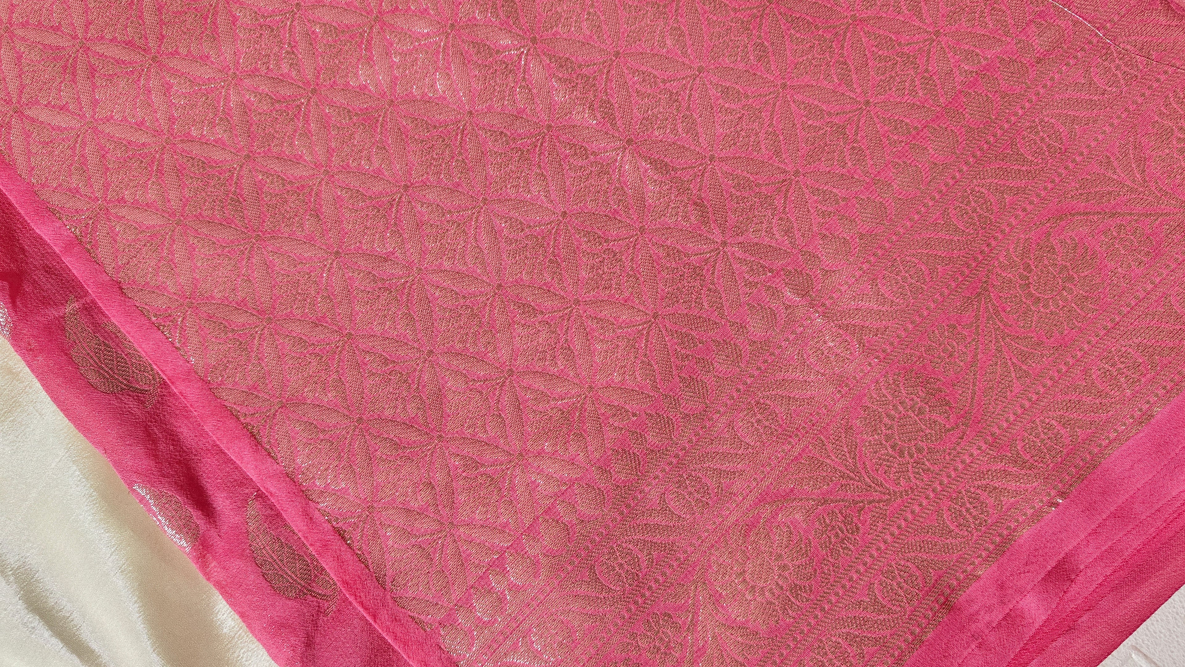 Rani Pink Georgette Saree with Leaf Motifs