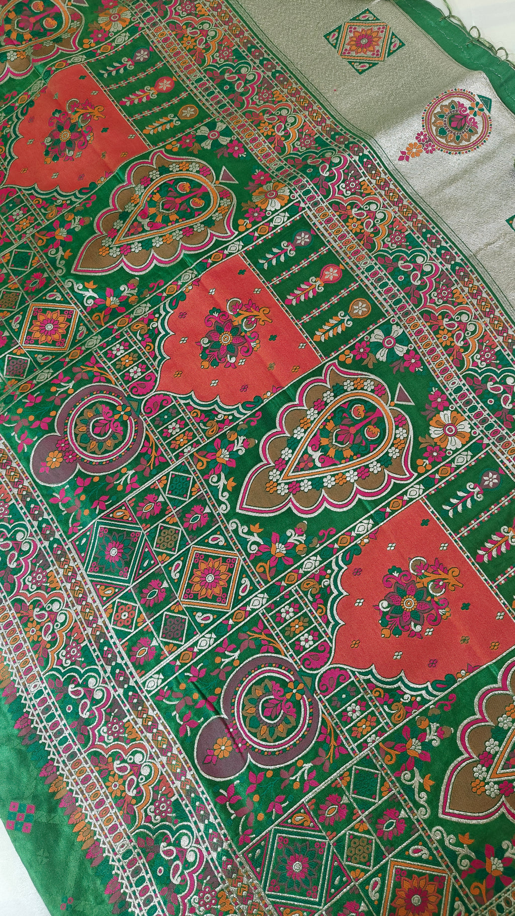 Green Pashmina Resham Saree