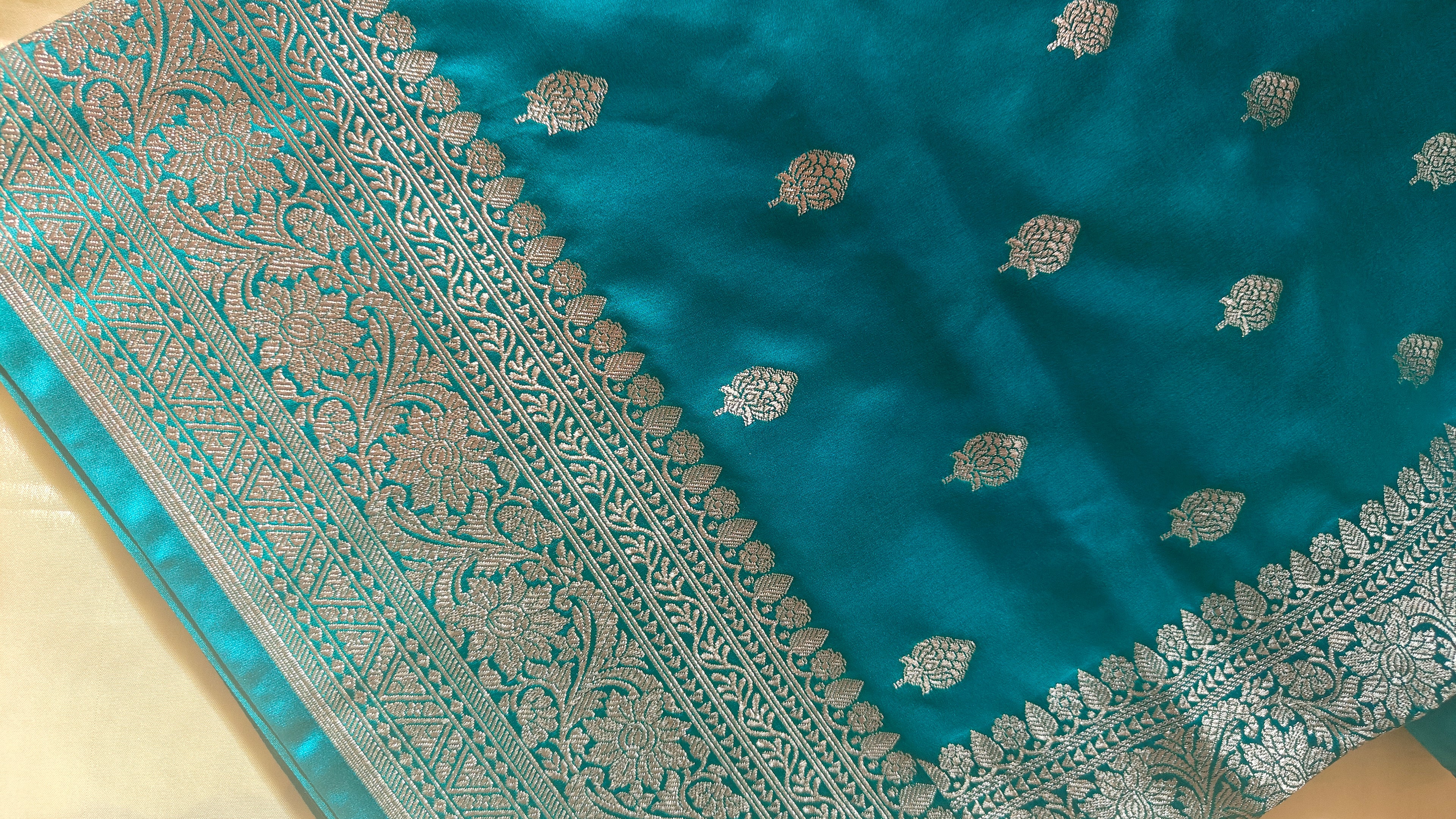 Ferozi Booti Silk Saree