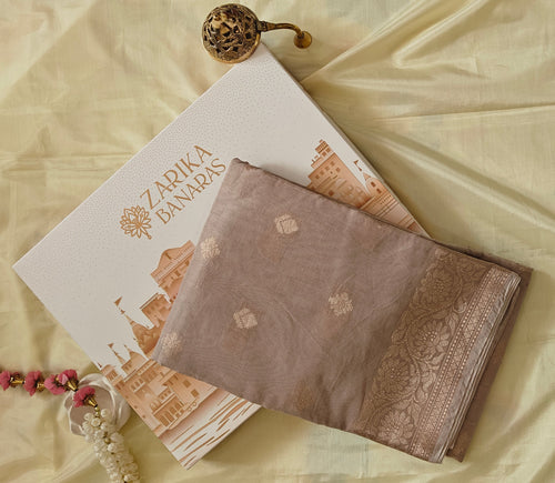 Beige Cotton Saree Booti