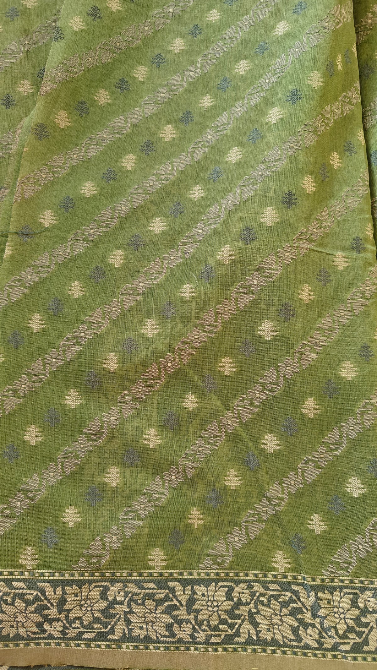 Green Cotton Thread Work Saree