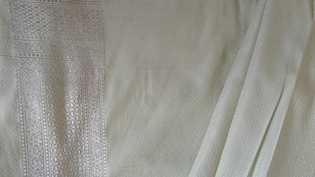 Pastel green Tanchoi saree
