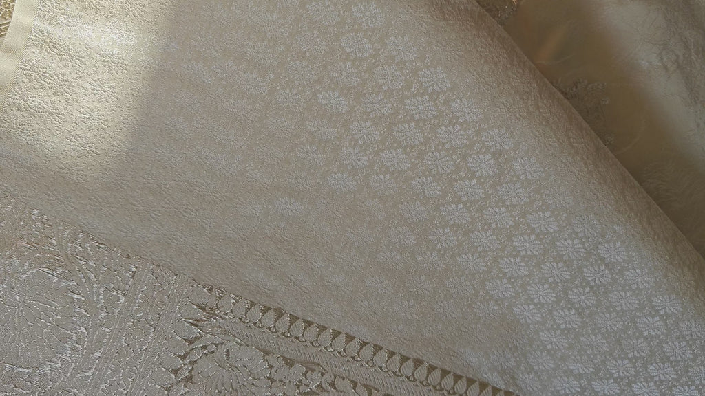Golden Tanchoi saree