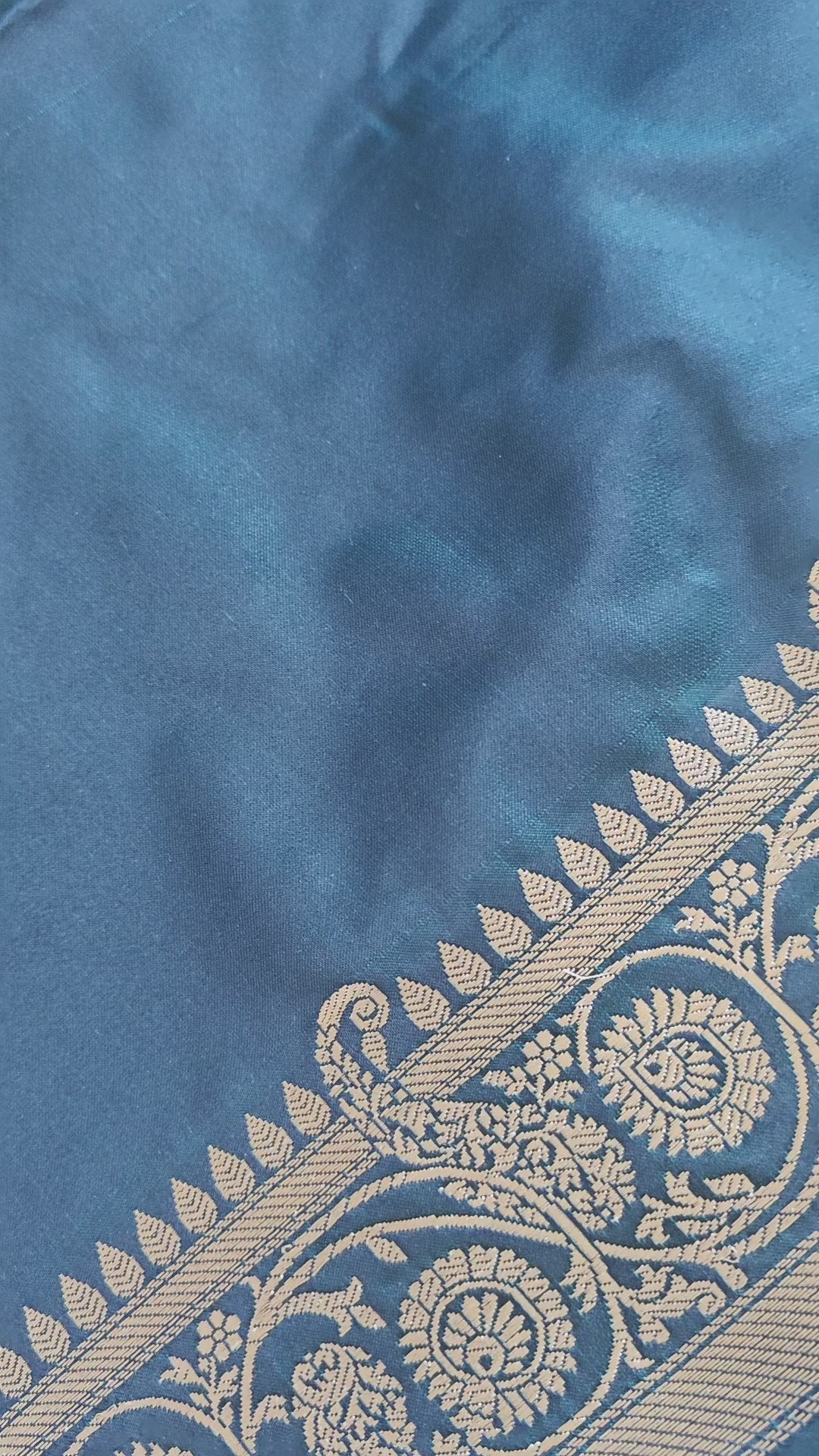 Peacock Blue Silk Saree with Delicate Booti