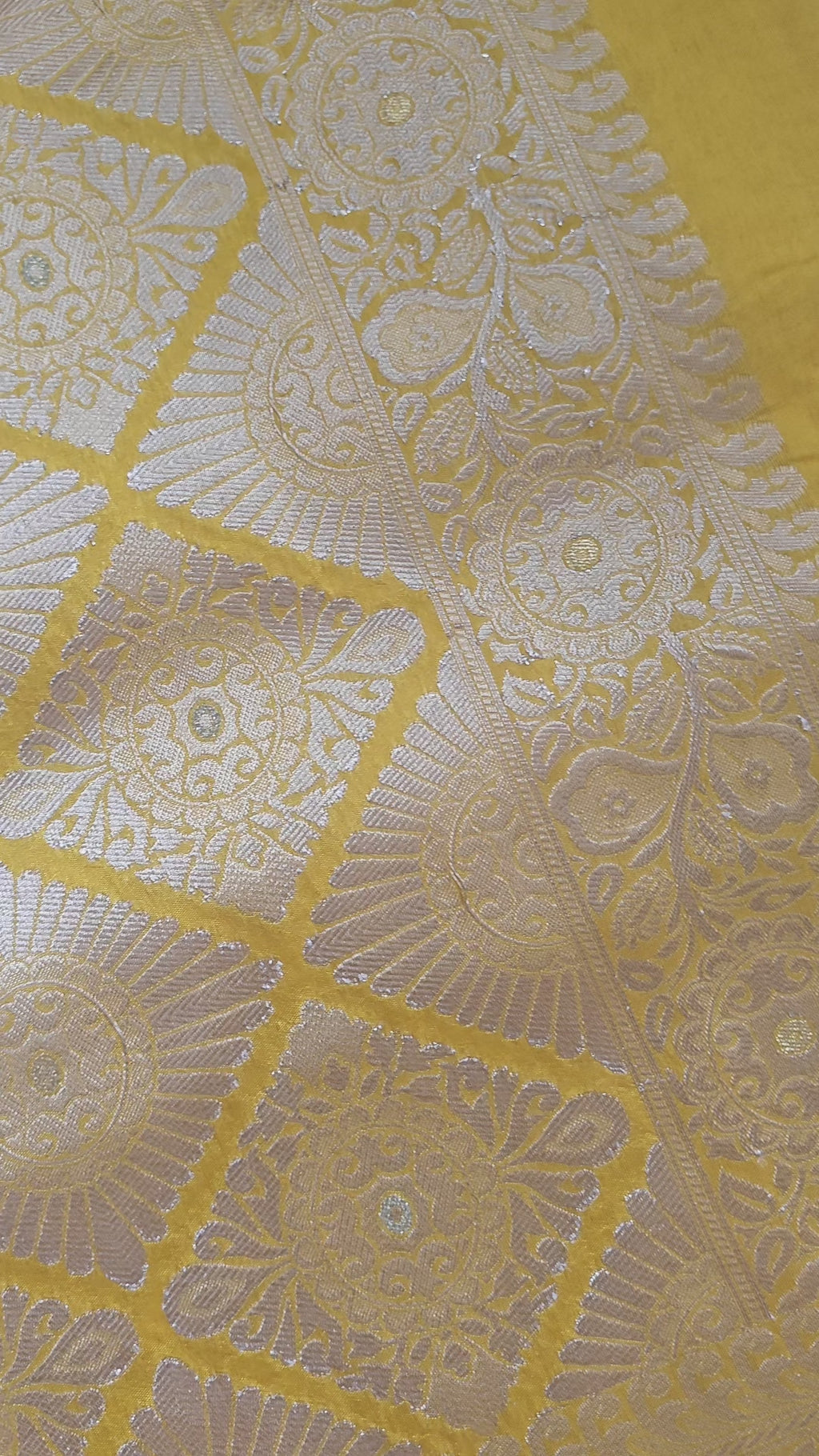 Yellow Raw Silk Saree with Booti