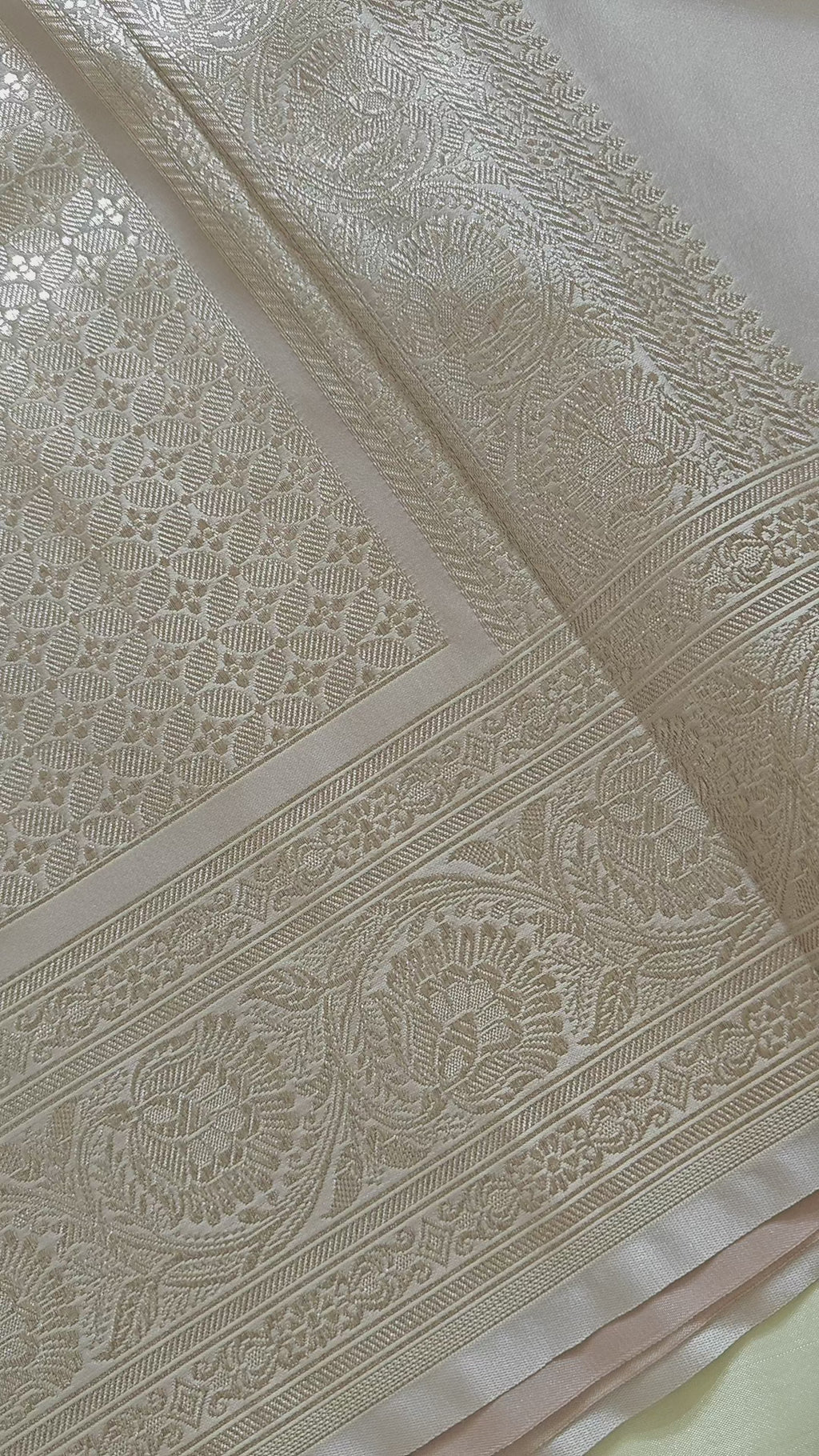 Pastel Katan Tanchoi Meenakari Saree