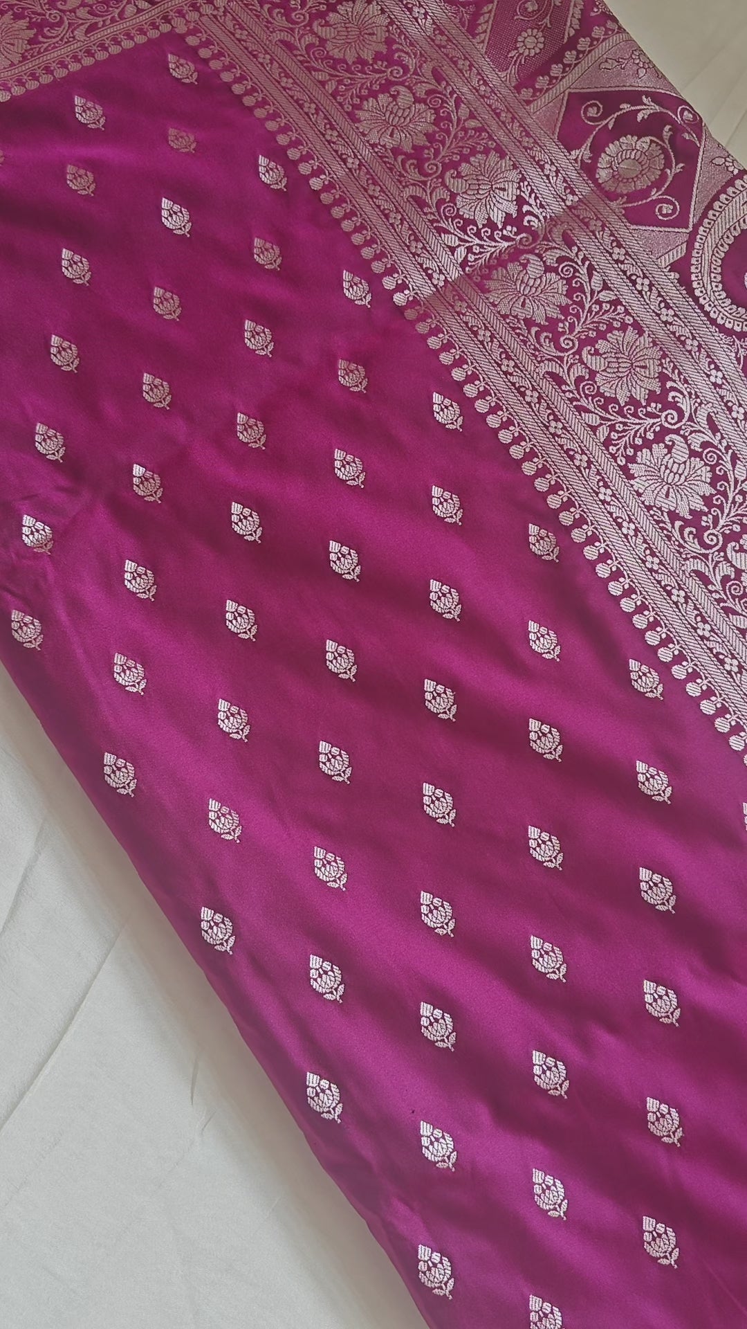 Magenta Pink Silk Saree with Delicate Booti Work
